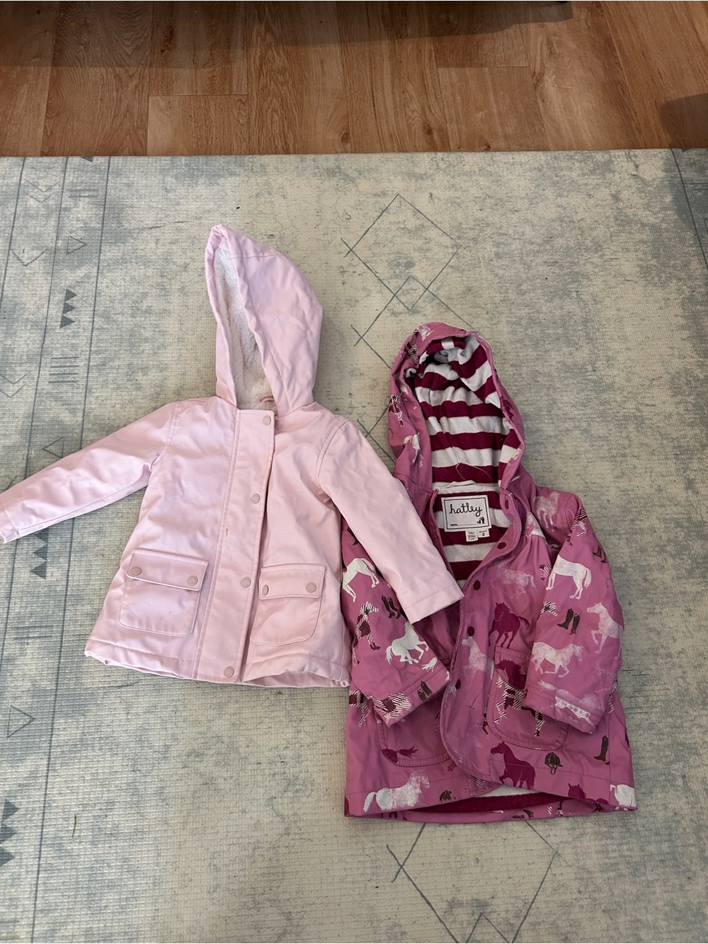 Hatley Pink Hooded Kids Raincoat with Horse Print 12-18 months and 2T